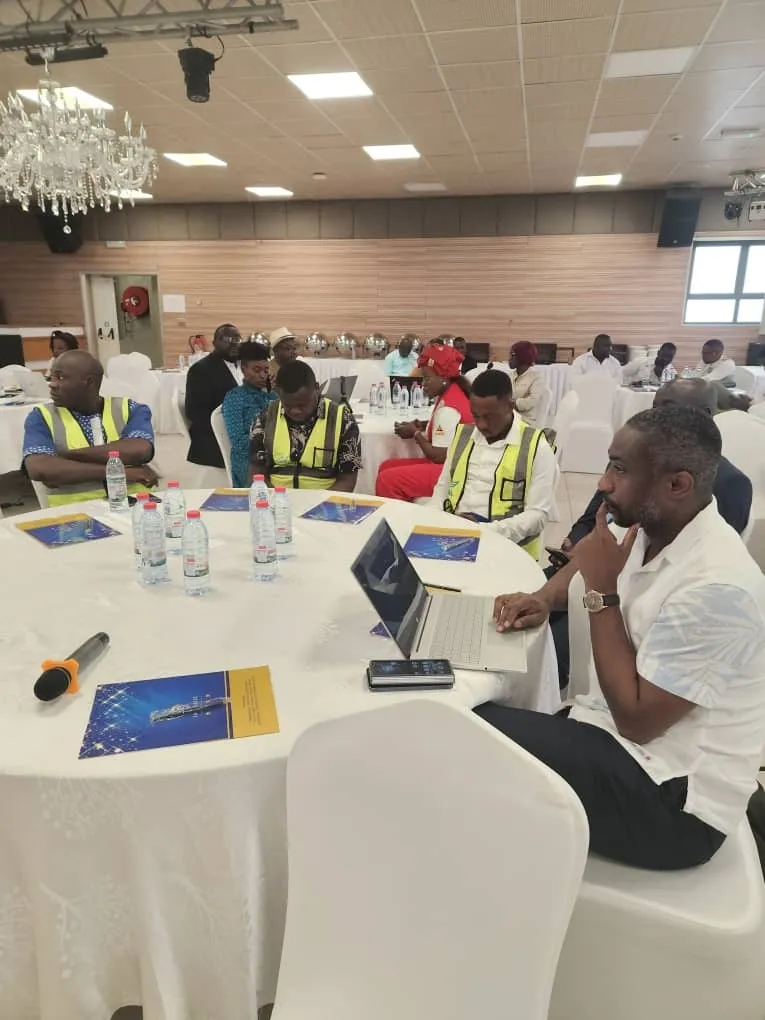 cimencam-celebre-l-excellence-avec-les-transporteurs-et-chauffeurs5.jpg