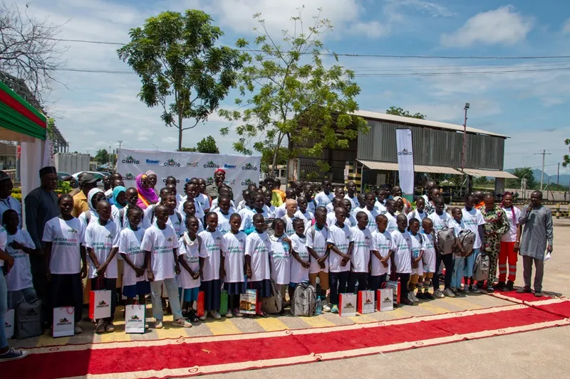 Cimencam réaffirme son engagement dans la promotion de l'excellence scolaire3