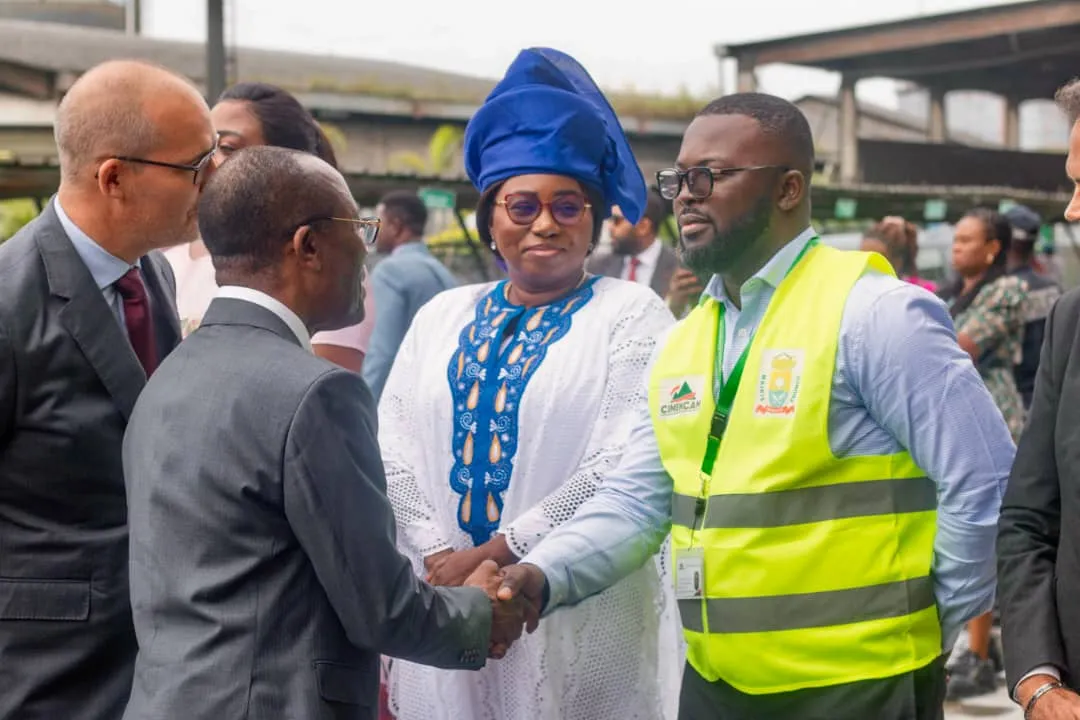 visite-du-ministre-des-mines-de-l-industrie-et-du-developpement-technologique1.jpeg