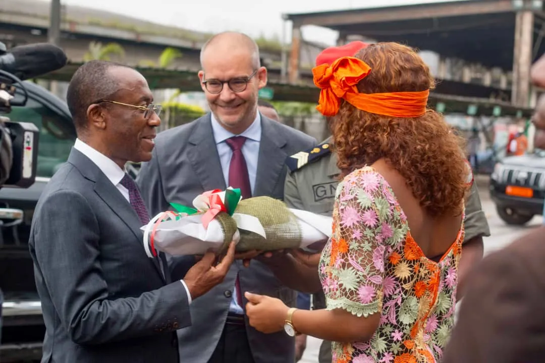 visite-du-ministre-des-mines-de-l-industrie-et-du-developpement-technologique3.jpeg